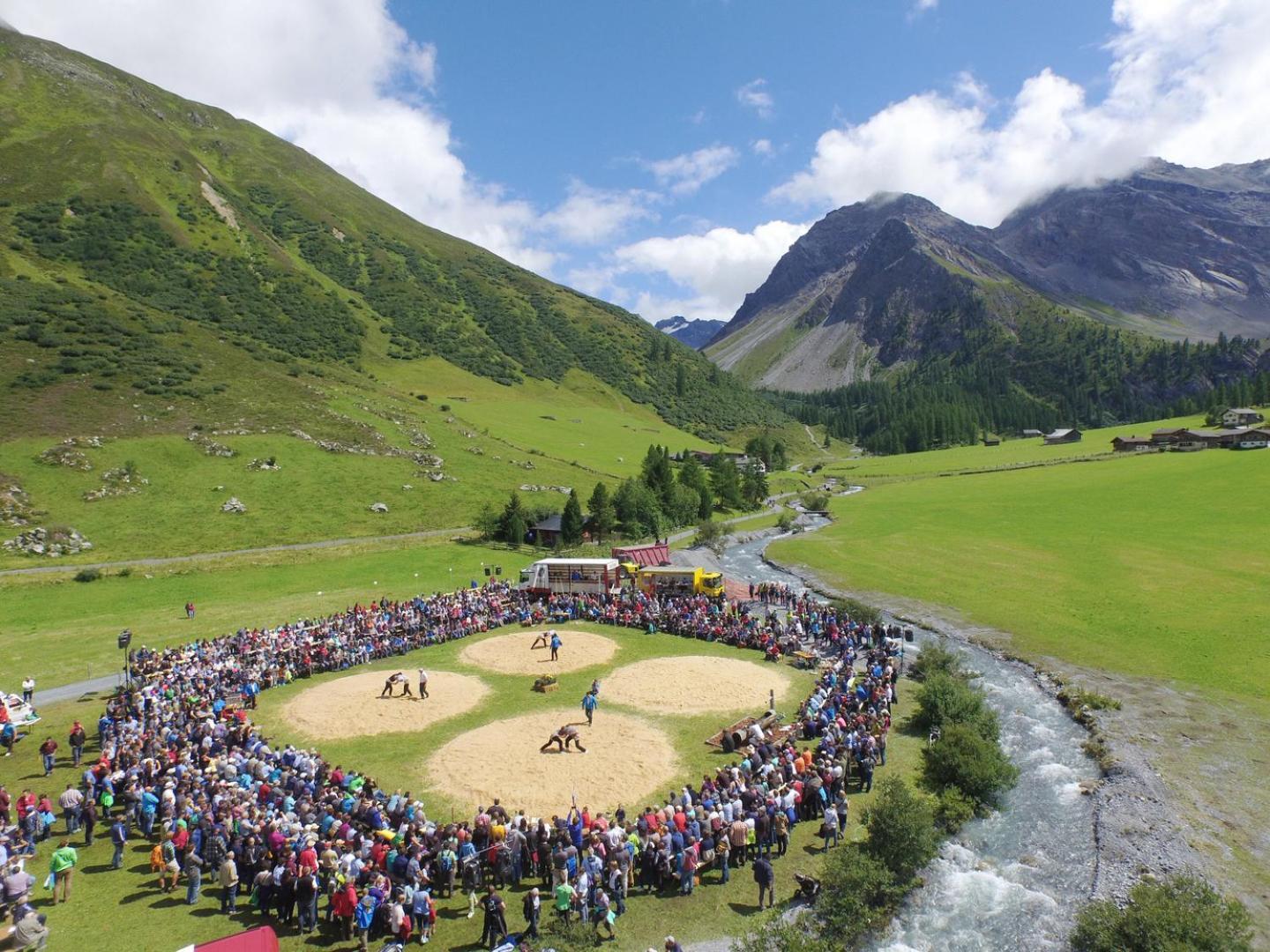 Ameron Davos Swiss Mountain Resort 외부 사진
